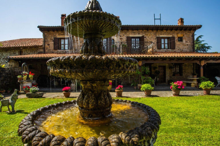 Lee más sobre el artículo Casa Rural en Barros